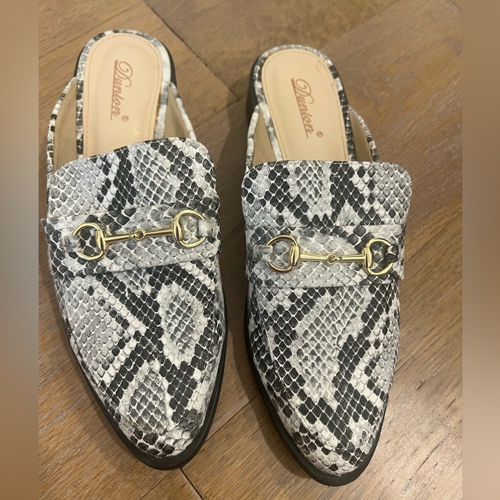 Snakeskin loafer slides with gold detailing size 8
